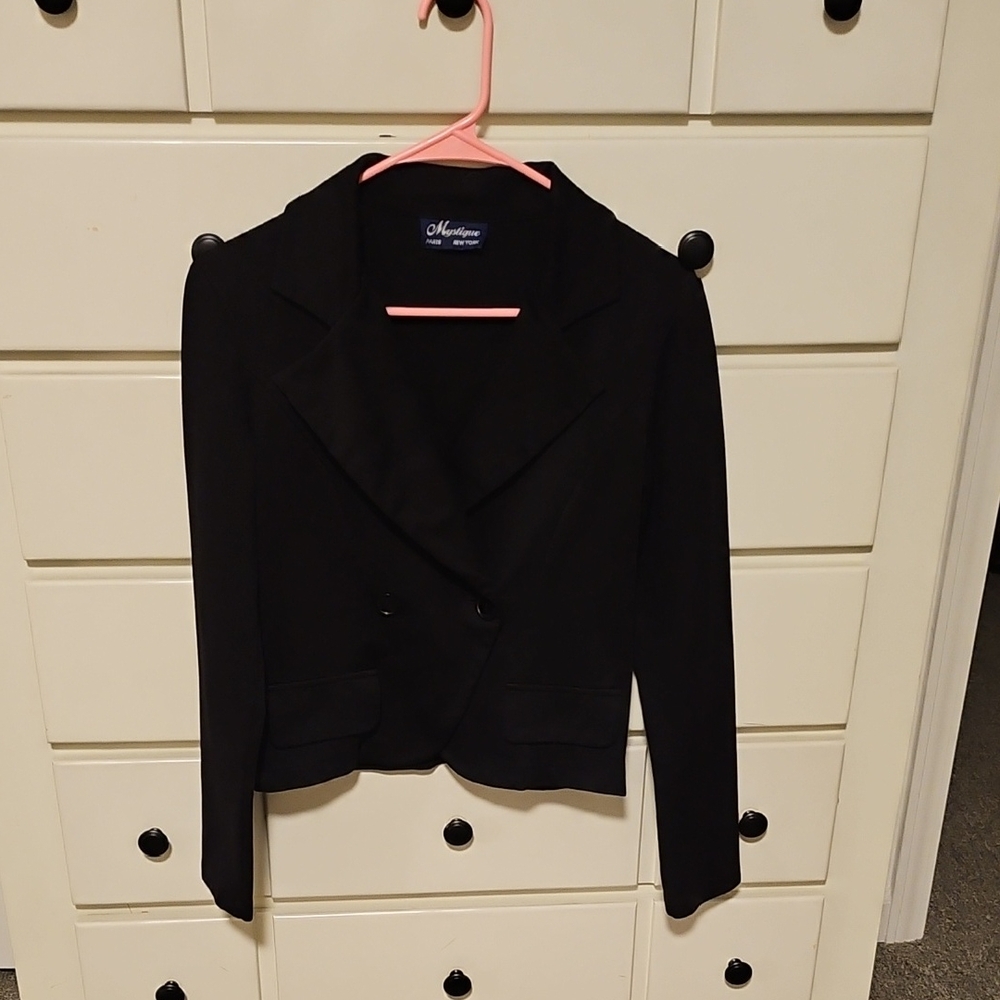 Mystique Boutique Classic Black Blazer 💓4/$25